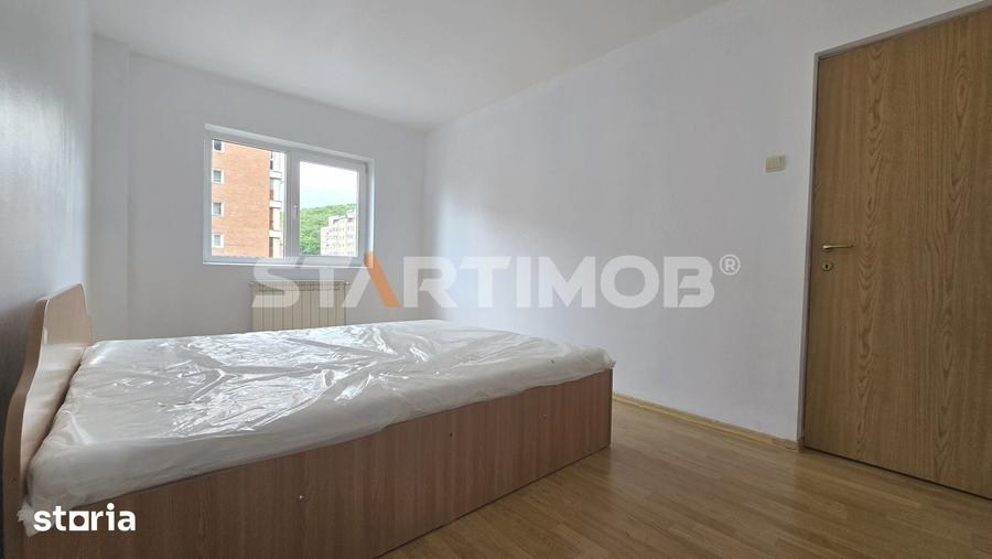 Apartament cu 2 camere decomandat în Valea Cetății