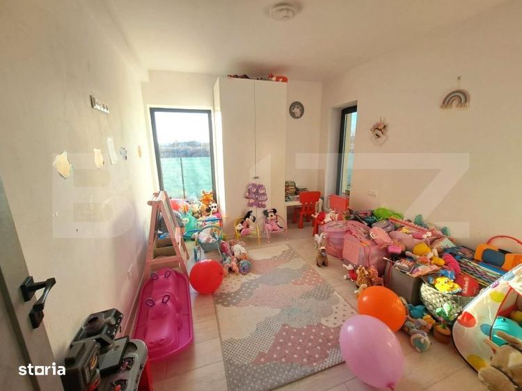 Casă cu 4 camere în Lunca Calnicului