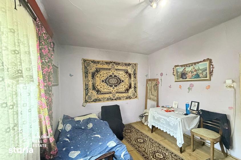 Casă cu 4 camere cu Teren 540 Mp în Grădiște