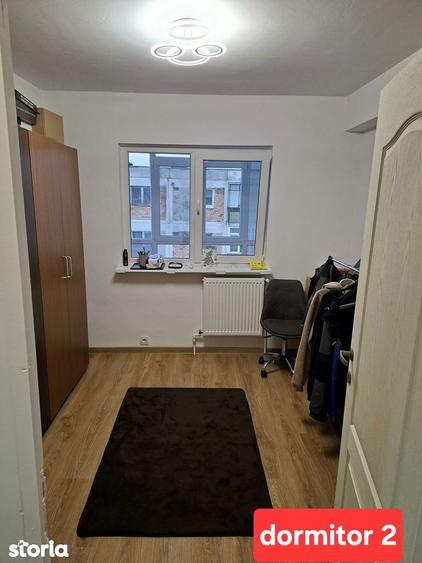 Apartament cu 3 camere decomandat în Banat