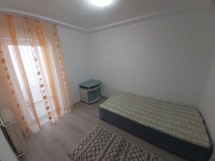 Apartament cu 2 camere semidecomandat în Exterior Vest