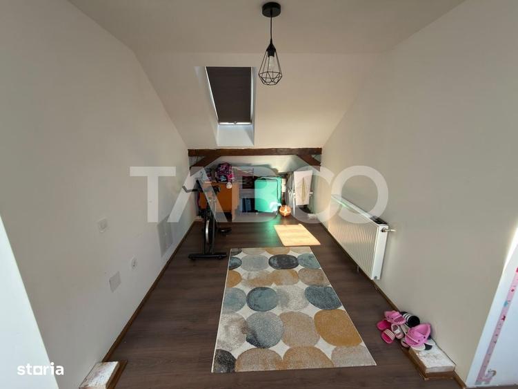 Apartament cu 4 camere decomandat în Șelimbăr