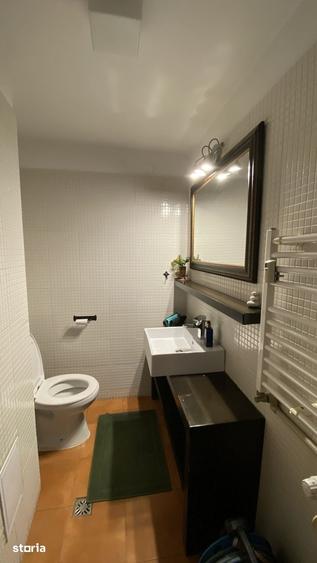 Apartament cu 4 camere în Titan
