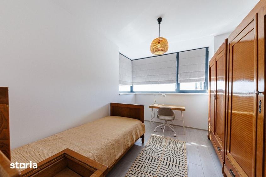Apartament cu 3 camere, mobilat în Torontalului