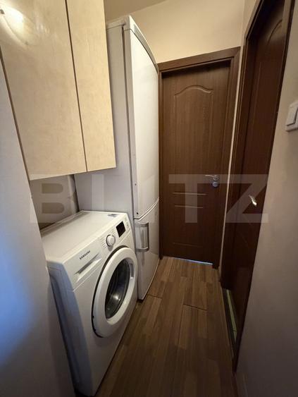 Apartament cu 3 camere decomandat, mobilat în Dâmbu Pietros