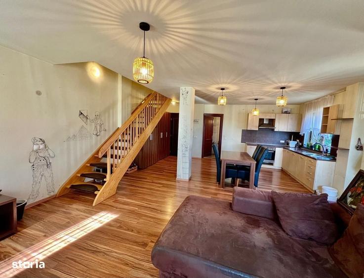 Apartament cu 3 camere în Sub Arini