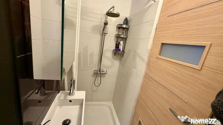 Apartament cu 2 camere semidecomandat în Sala Palatului