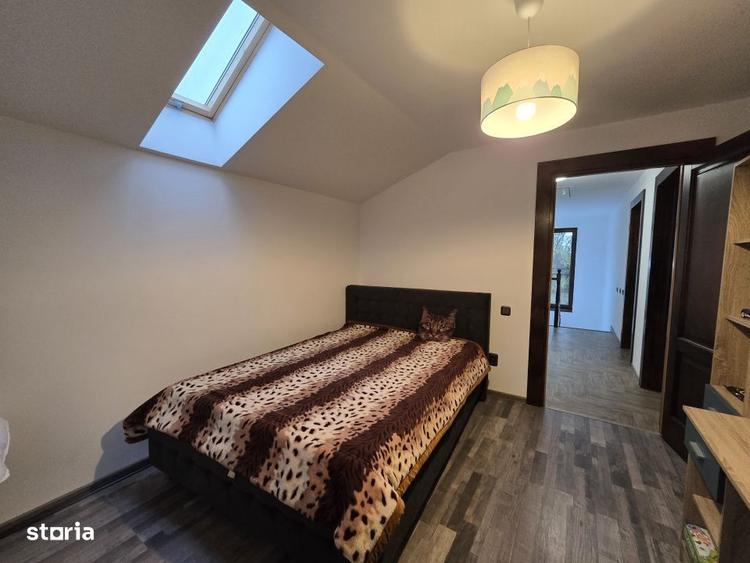 Vila cu teren 2.200 mp, sat Tariceni-comuna Sirna - 1