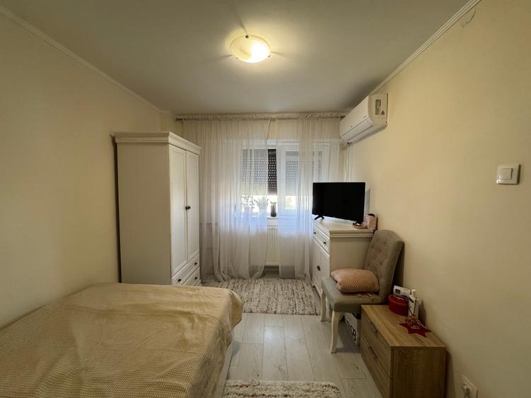 Apartament cu 2 camere decomandat în