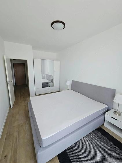 Apartament cu 2 camere decomandat în Torontalului