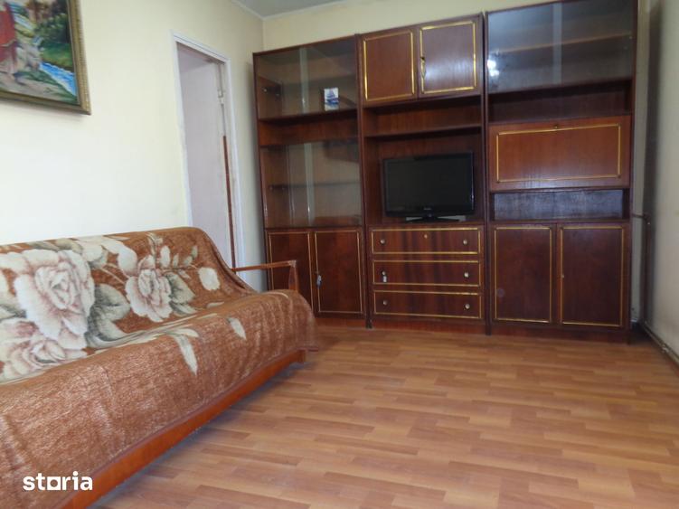 Garsonieră în Pârneava