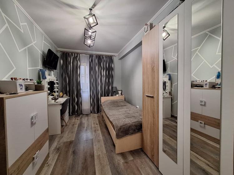 Apartament cu 3 camere, 68 mp, balcon, zona Eroilor - 6