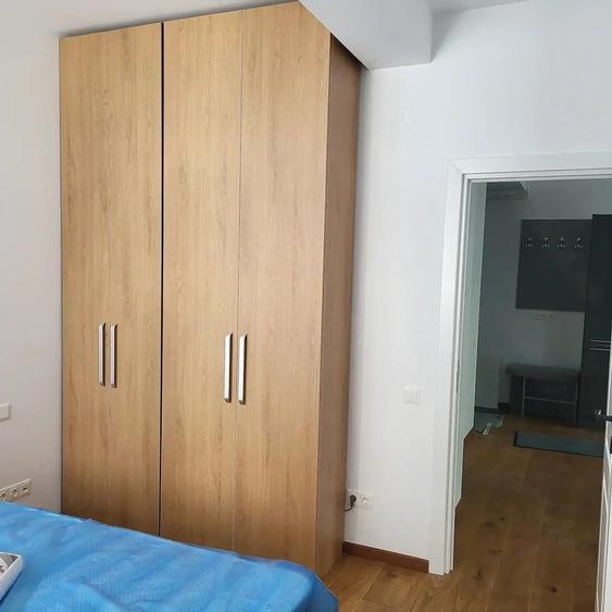 Apartament cu 2 camere semidecomandat în Sisești