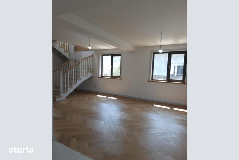 Casă cu 3 camere cu Teren 357 Mp în Central