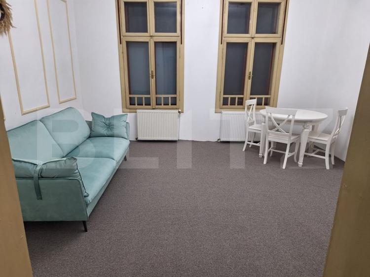 Spațiu comercial, de 100 mp, în Central