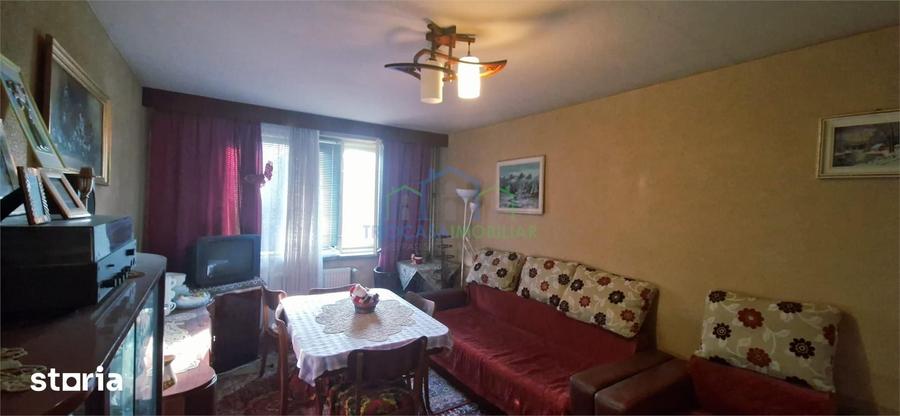 Apartament cu 3 camere decomandat în Gării