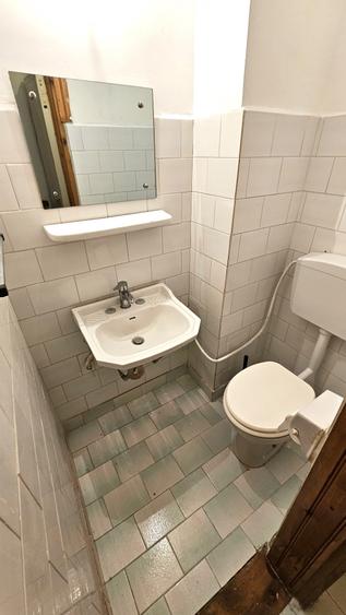 Apartament cu 3 camere decomandat, mobilat în Aviației