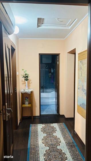 Casă cu 3 camere decomandat cu Teren 768 Mp în Exterior Vest