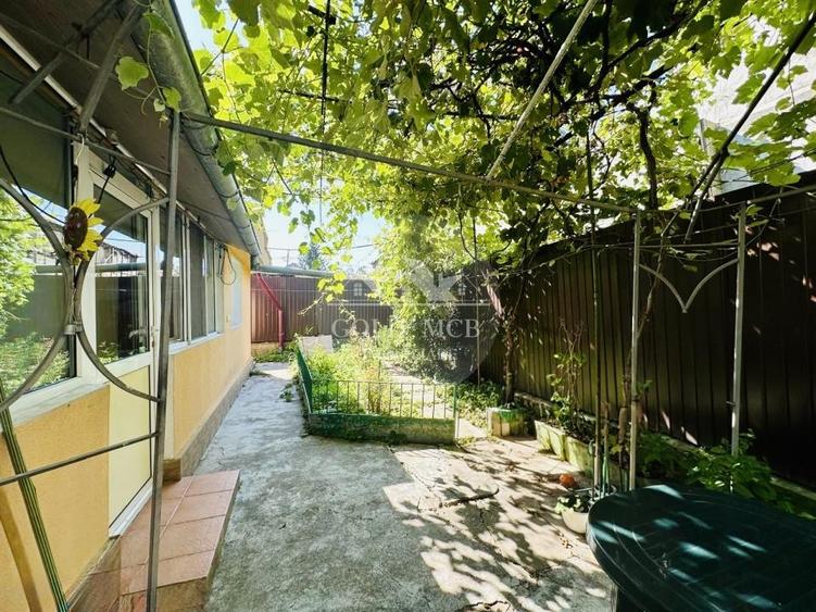 Casă cu 4 camere cu Canalizare în Colentina