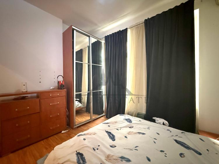 Apartament cu 2 camere semidecomandat în Universitate