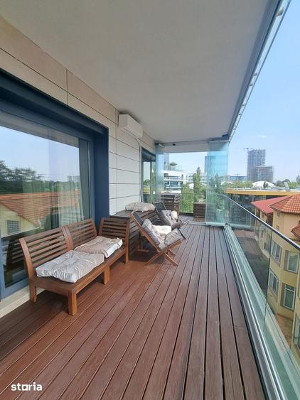 Apartament cu 4 camere în Aviației