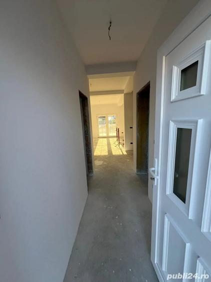 Casă cu 5 camere cu Teren 811 Mp în Șag