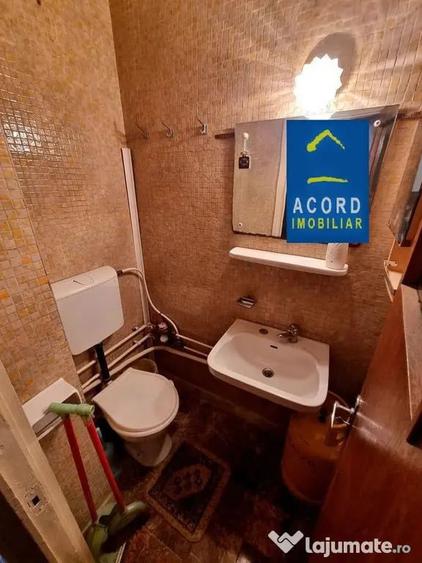 Apartament cu 3 camere decomandat în Ultracentral
