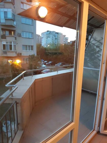Apartament cu 2 camere semidecomandat în Canta