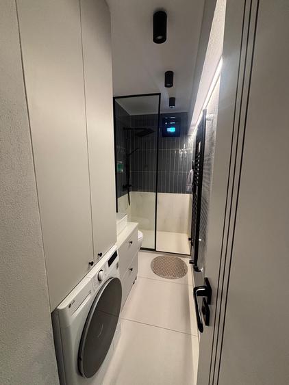 Apartament cu 2 camere semidecomandat în Calea Dumbrăvii