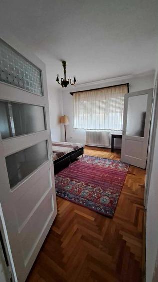 Casă cu 3 camere în Bunloc