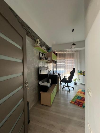 Apartament modern cu 3 camere și terasă, (optional  3 locuri parcare) -190.000 € - 22
