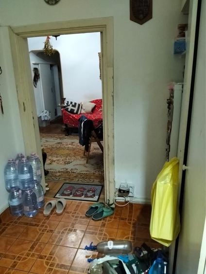 Apartament cu 3 camere decomandat în Primăverii