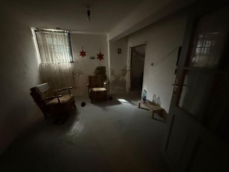 Apartament cu 3 camere în Bârzești