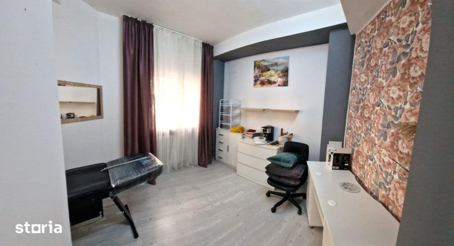Apartament cu 4 camere în Moșilor