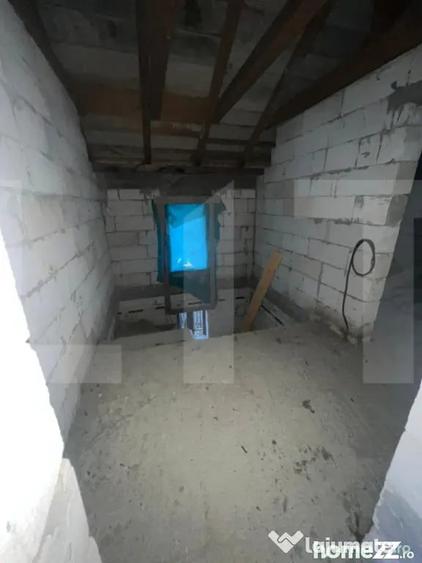 Casă cu 4 camere cu Teren 500 Mp în Central