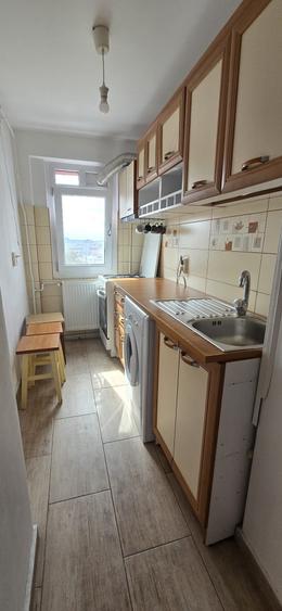 Apartament cu 2 camere decomandat în Arcul de Triumf