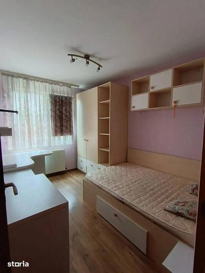 Apartament cu 3 camere decomandat în Sălăjan