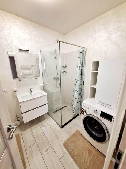 Apartament cu 2 camere semidecomandat în