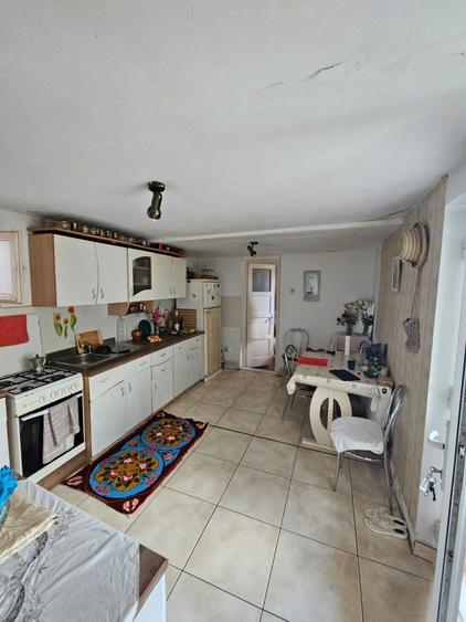 Casă individuală cu 3 camere cu Teren 940 Mp în Hăpria