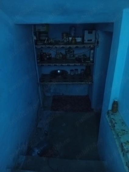 Casă cu 4 camere cu Teren 130 Mp în Laza