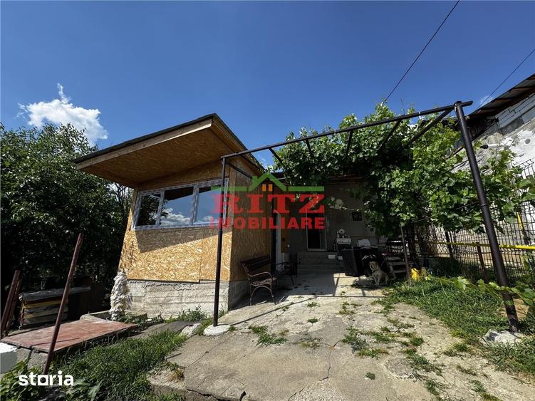 Casă cu 2 camere cu Teren 272 Mp în Central