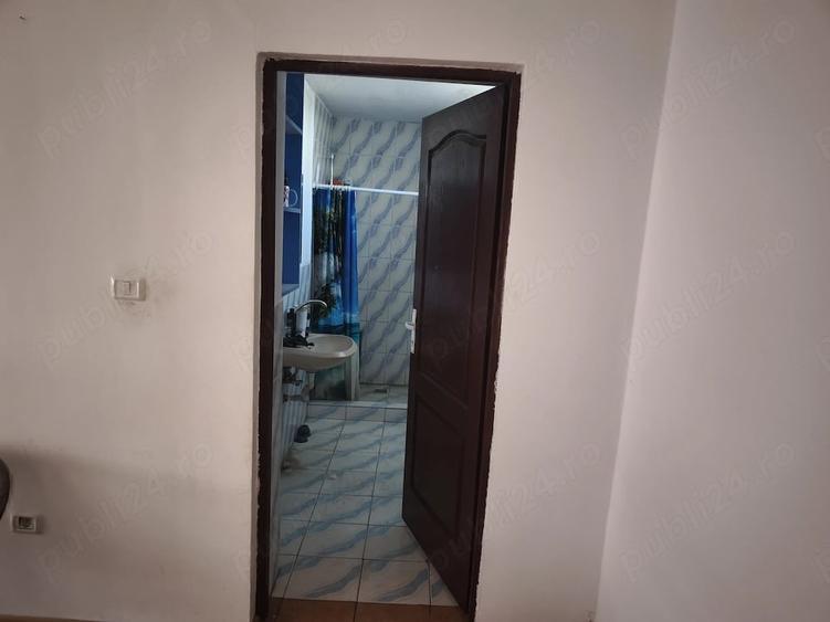 Casă cu Teren 1470 Mp în Aluniș
