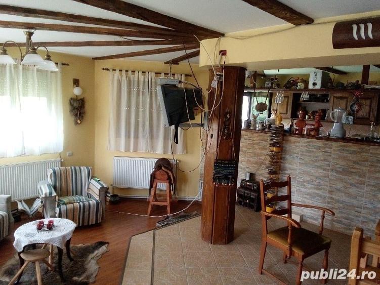 Casă cu 7 camere cu Teren 750 Mp în Greșu