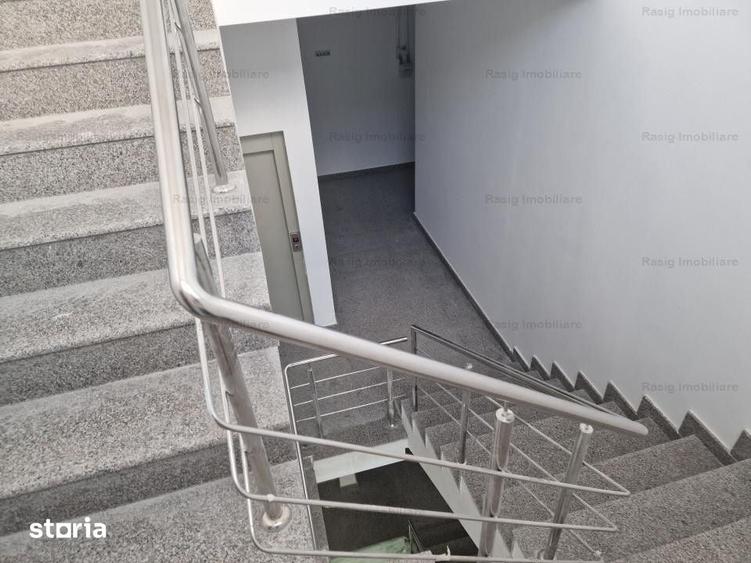 Apartament cu 5 camere în Parcul Carol
