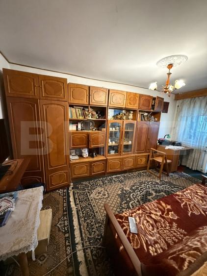 Garsonieră decomandată, mobilată în Burdujeni