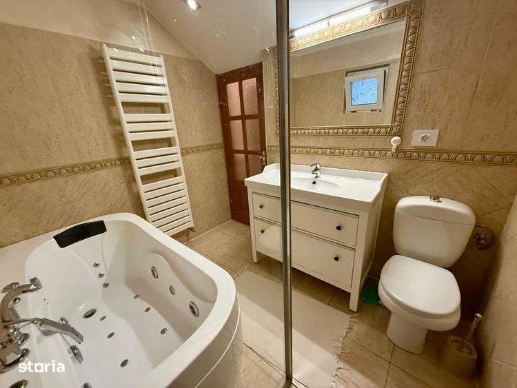 Casă cu 4 camere cu Teren 250 Mp în Central