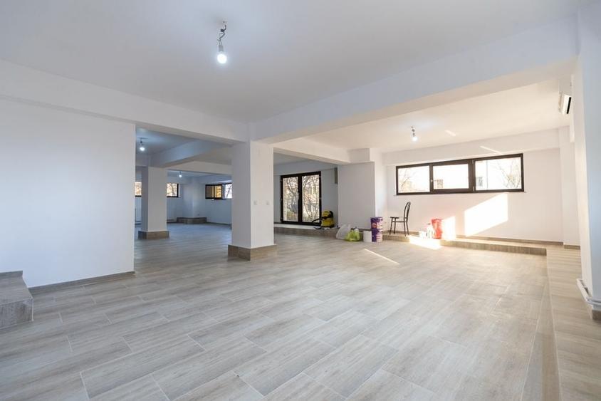 Spațiu comercial, de 130 mp, în Banat