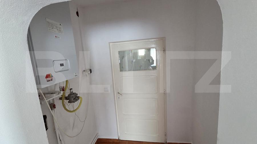 Casă individuală cu 4 camere cu Canalizare în Vințu de Jos