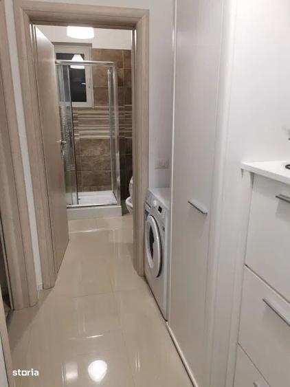 Apartament cu 2 camere decomandat în Apusului