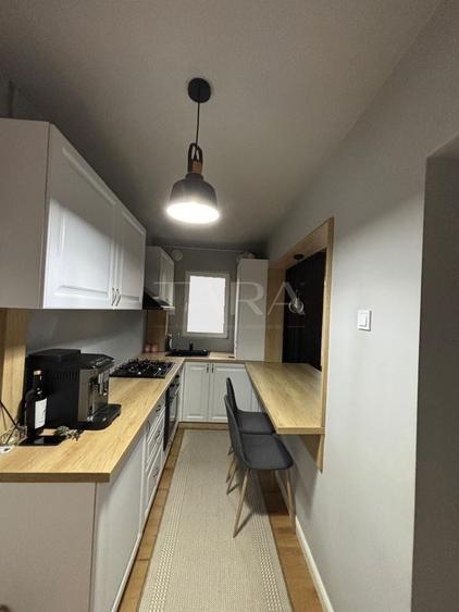 Apartament cu 3 camere semidecomandat, mobilat în Mănăștur